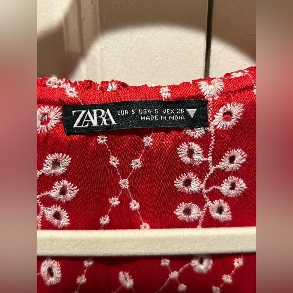 ZARA Openwork Embroidered Ruffle Top in Red, size S - Picture 8 of 9